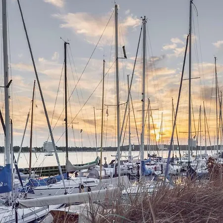 White Pearl 0.08 Apartment *